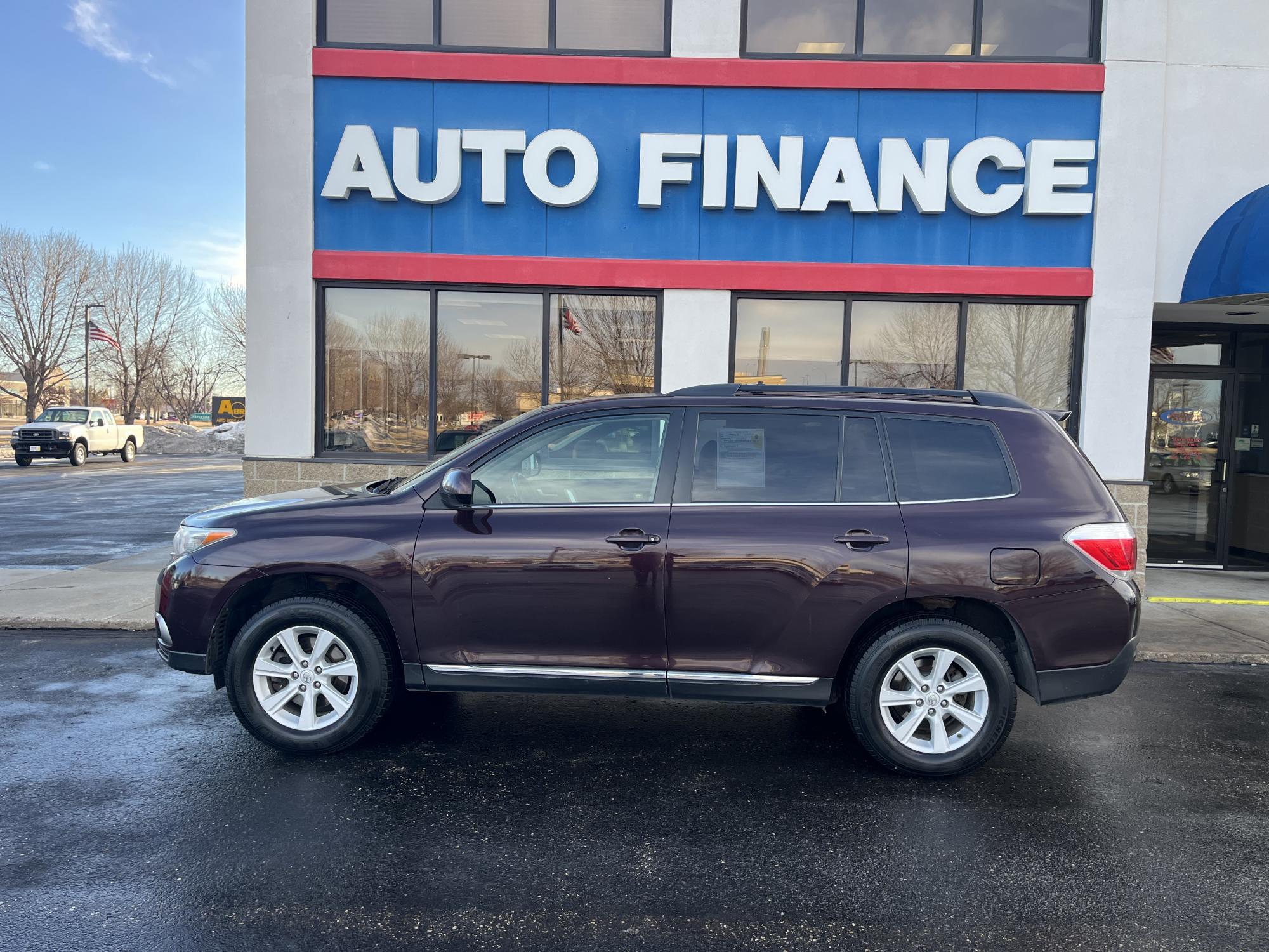 photo of 2013 Toyota Highlander Base 4WD