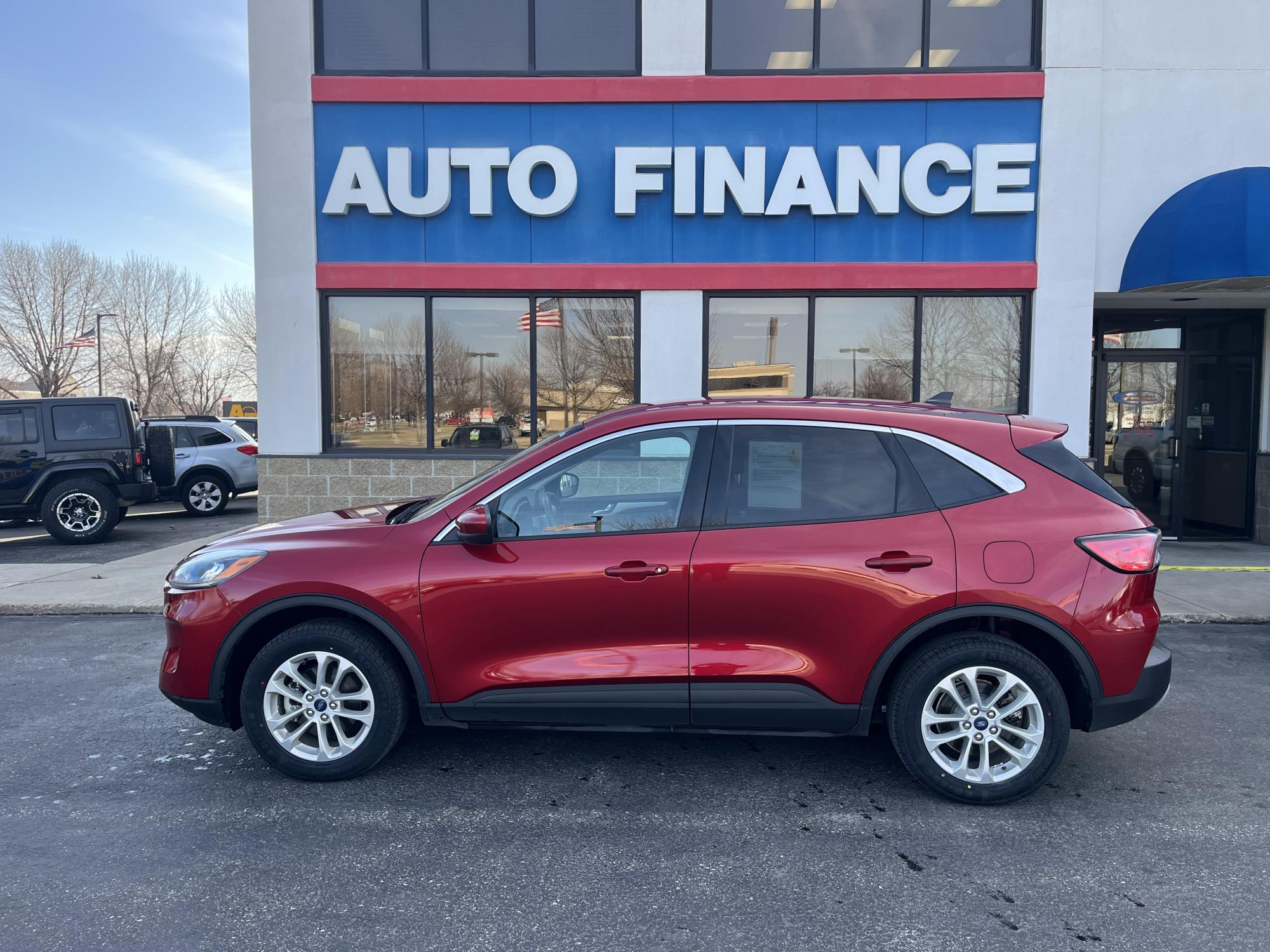 photo of 2020 Ford Escape SE AWD