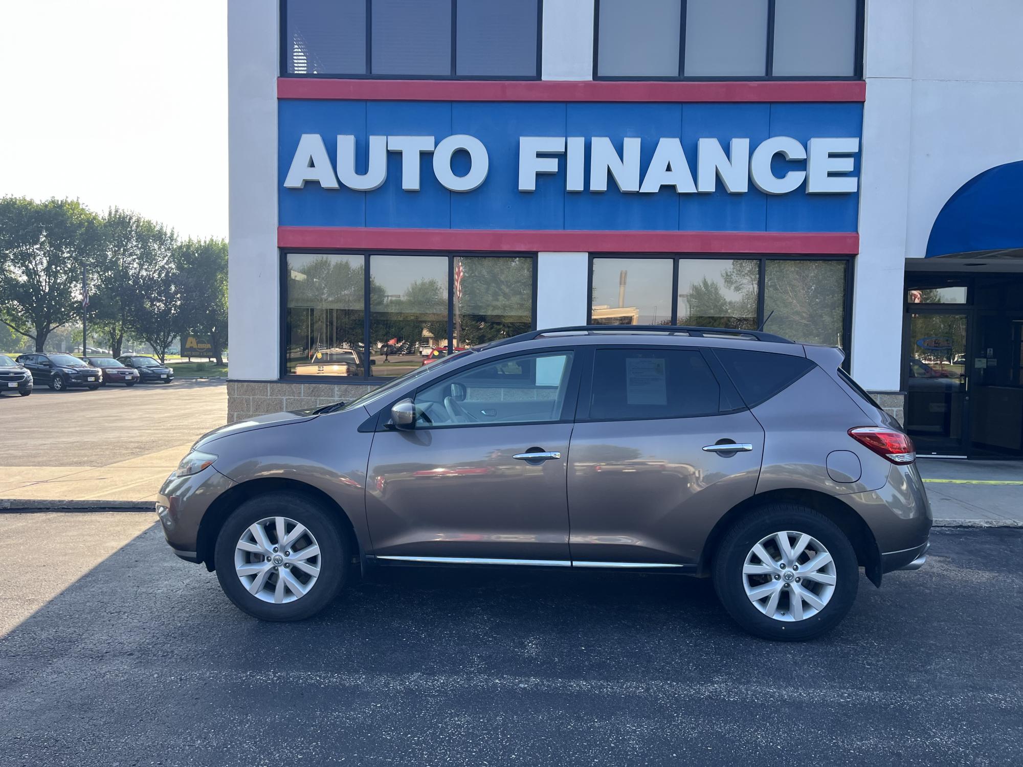 photo of 2011 Nissan Murano S AWD