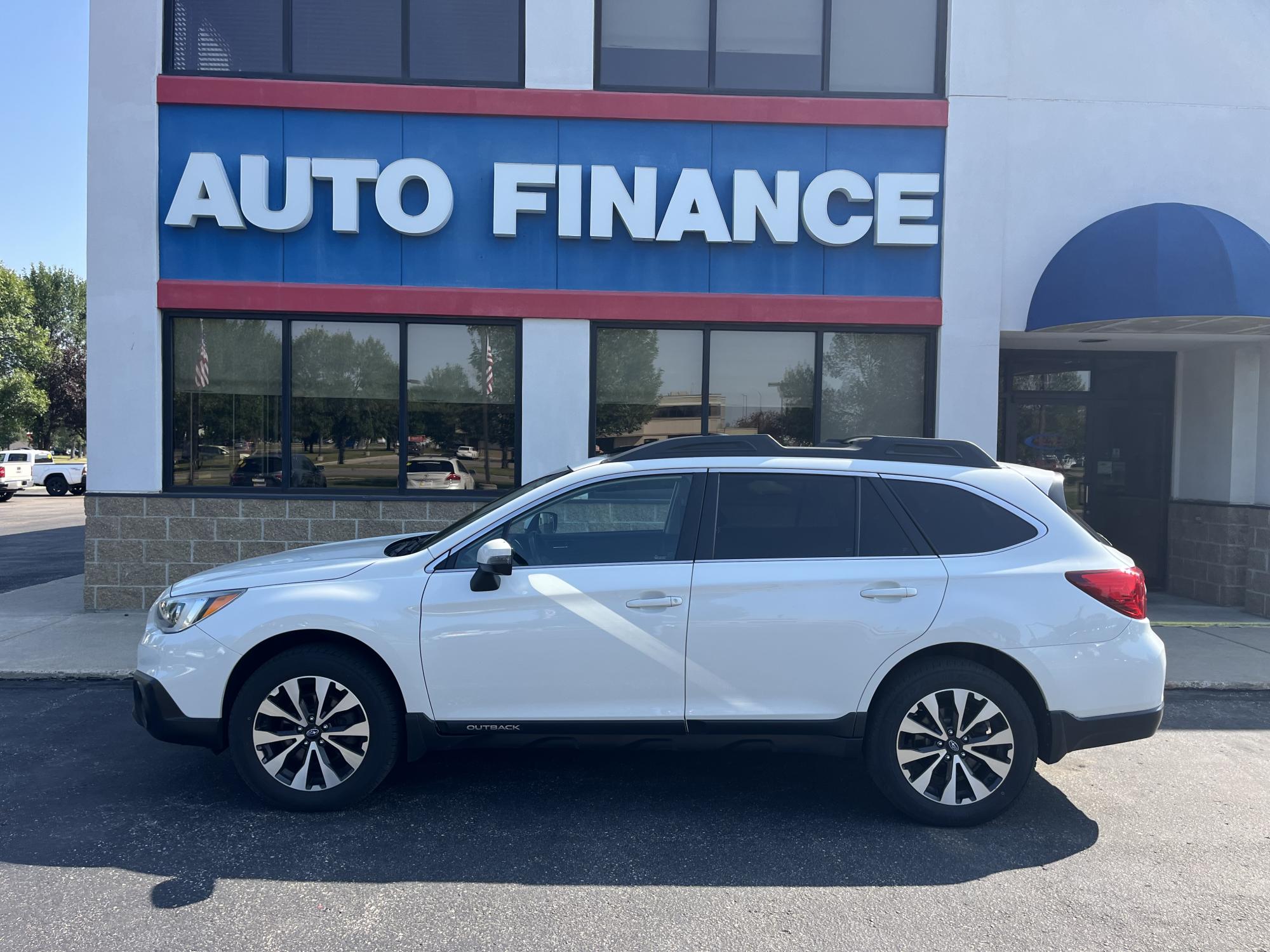 photo of 2016 Subaru Outback 2.5i Limited