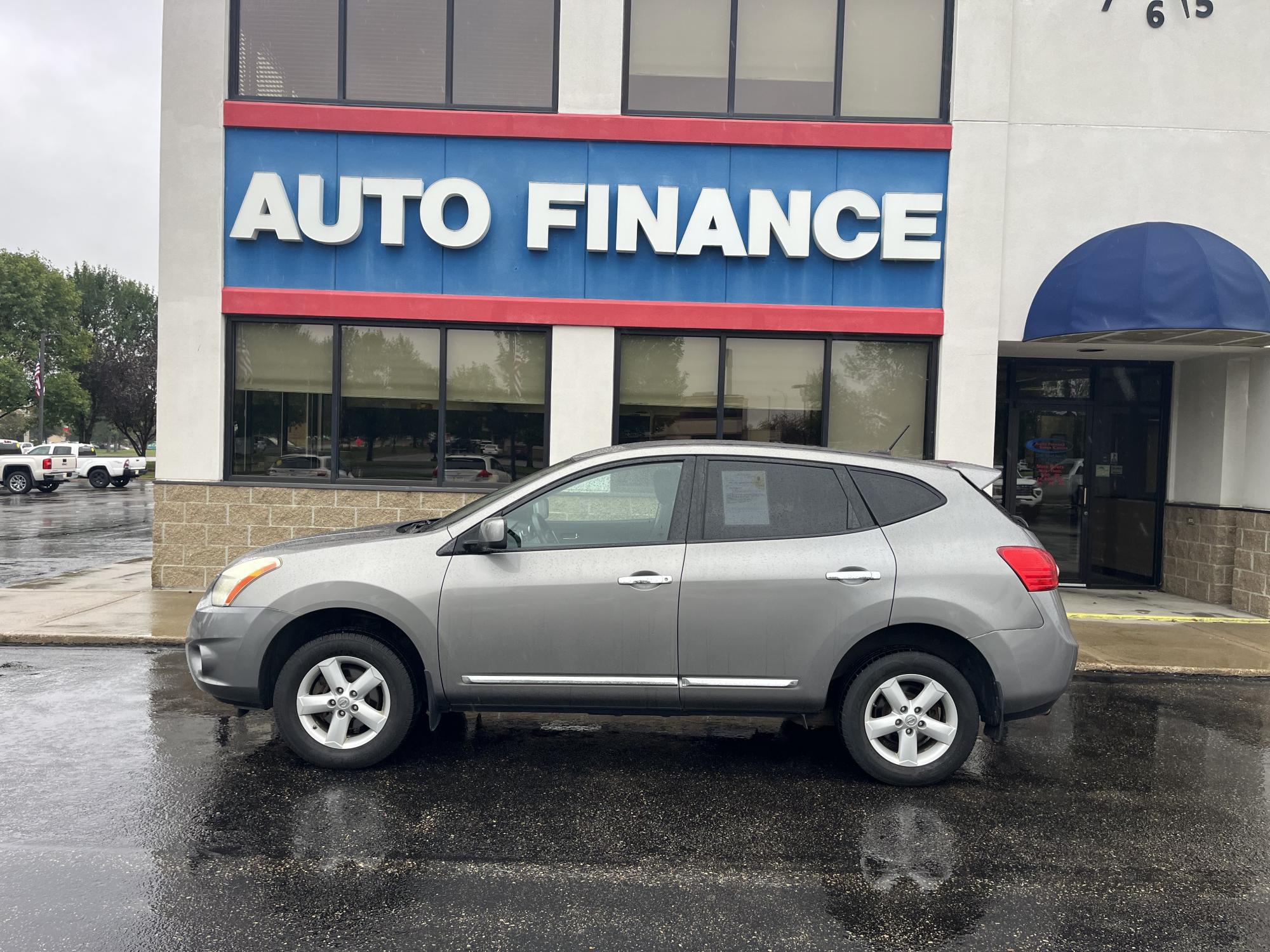 photo of 2013 Nissan Rogue S AWD