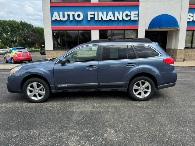 photo of 2013 Subaru Outback 2.5i Limited